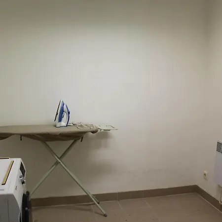 H18b Eurohotel Hostel *