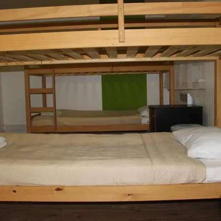 H18b Eurohotel Hostel *