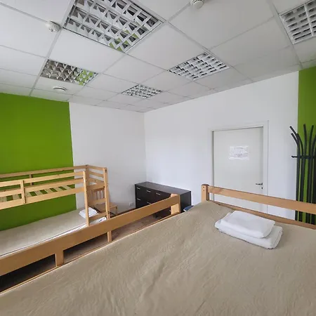 Hostel H18b Eurohotel *