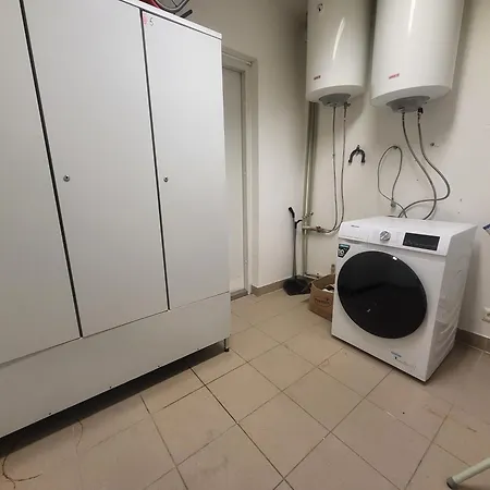 H18b Eurohotel Hostel Olgina
