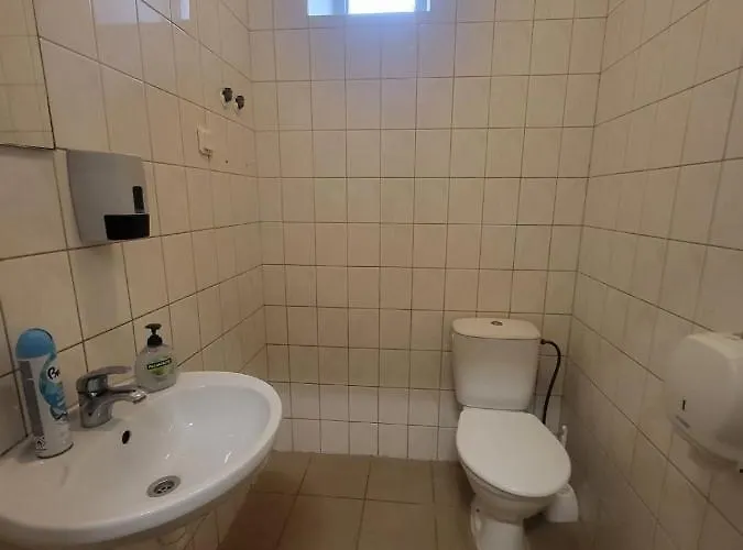 H18b Eurohotel * Narva